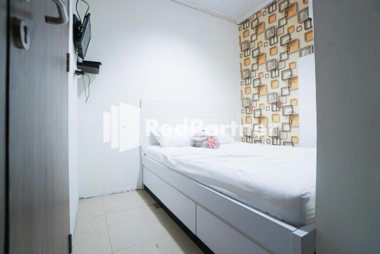 Eascot Mitra Reddoorz Hotel 2*